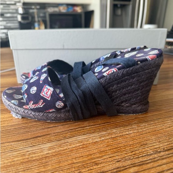 Chanel Espadrilles - Picture 2 of 6